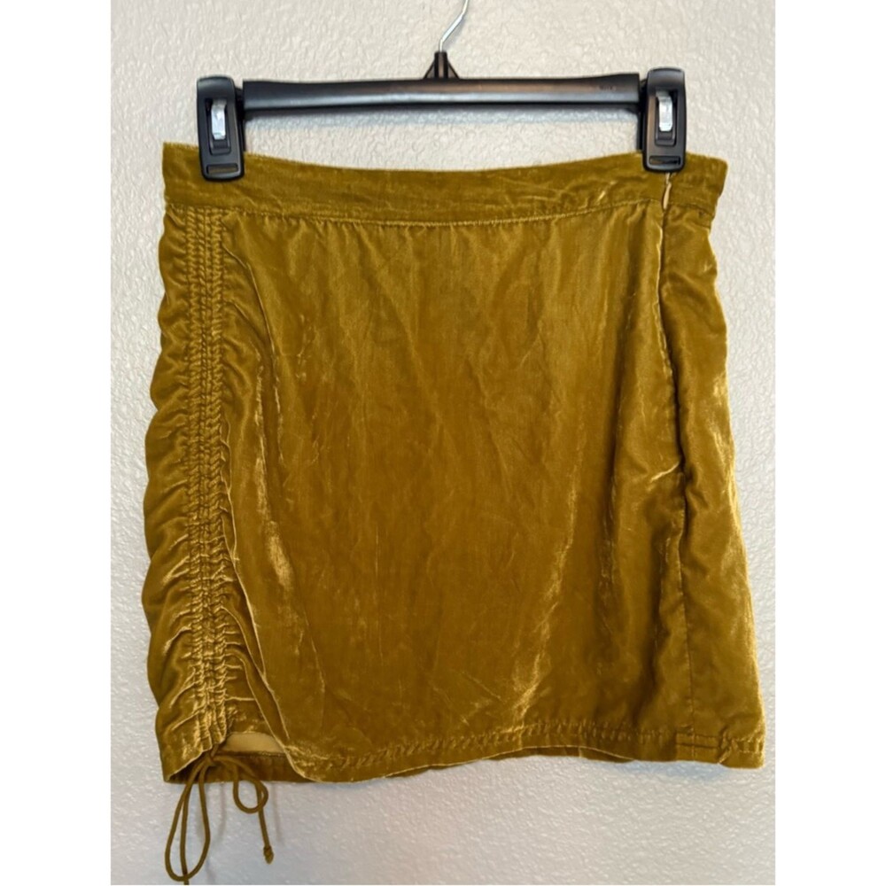 Free People “That's A Wrap" Velvet Ruched Mini Skirt size 4